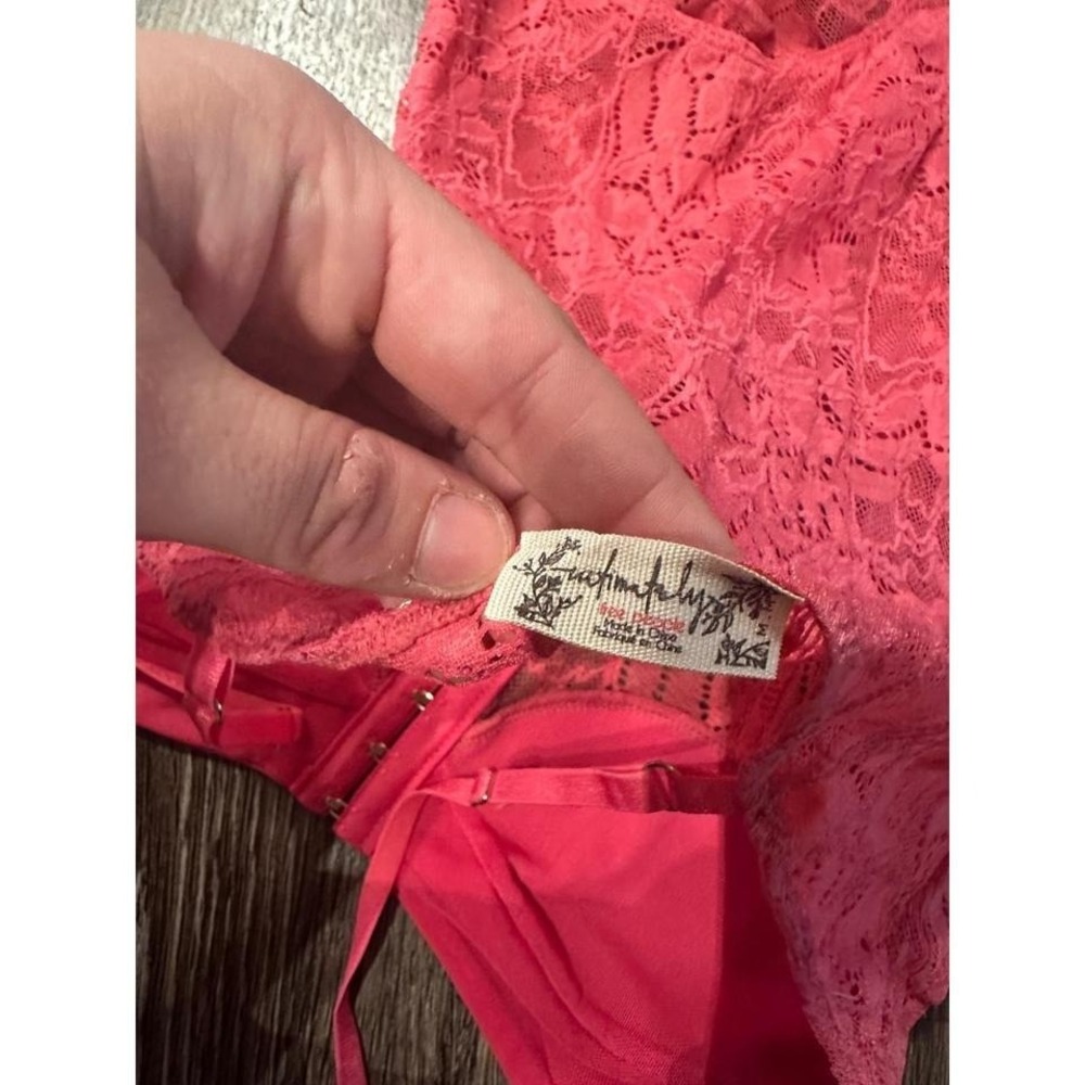 Free People Lace Corset Bodysuit Coral Pink Strappy Bustier lingerie - Picture 2 of 3